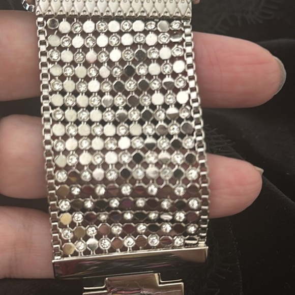 Chico’s Chain link Rhinestone Watch. - Picture 7 of 8